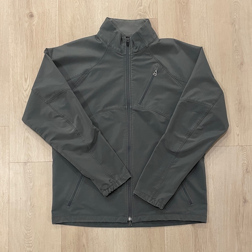 Men's Gray Softshell Jacket